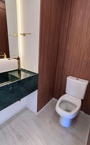 Apartamento para alugar com 194m², 4 quartos e 3 vagas Apartamento para alugar com 194m², 4 quartos e 3 vagasLavabo