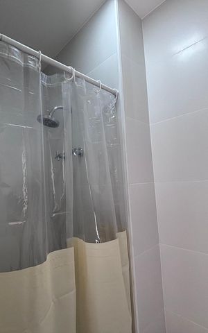 Apartamento para alugar com 194m², 4 quartos e 3 vagas Apartamento para alugar com 194m², 4 quartos e 3 vagasBanheiro de serviço