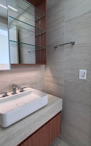 Apartamento para alugar com 194m², 4 quartos e 3 vagas