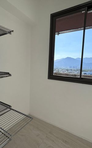Apartamento para alugar com 194m², 4 quartos e 3 vagas Apartamento para alugar com 194m², 4 quartos e 3 vagasQuarto de Serviço