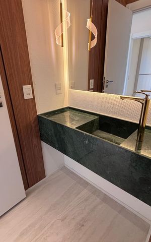 Apartamento para alugar com 194m², 4 quartos e 3 vagas Apartamento para alugar com 194m², 4 quartos e 3 vagasLavabo