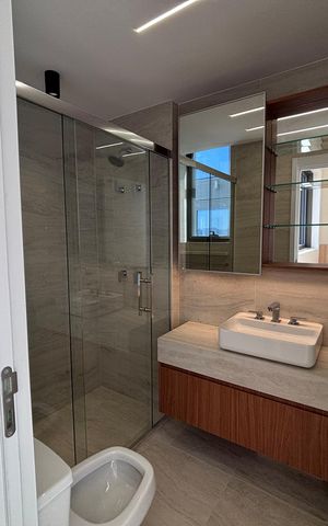 Apartamento para alugar com 194m², 4 quartos e 3 vagas Apartamento para alugar com 194m², 4 quartos e 3 vagasBanheiro da Suíte 3