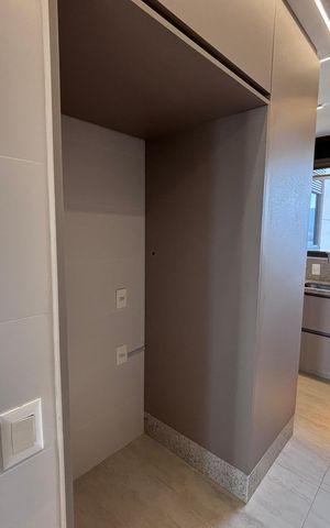Apartamento para alugar com 194m², 4 quartos e 3 vagas