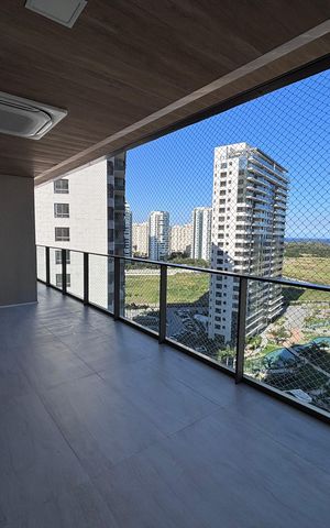 Apartamento para alugar com 194m², 4 quartos e 3 vagas Apartamento para alugar com 194m², 4 quartos e 3 vagasVaranda