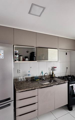 Apartamento à venda com 70m², 2 quartos e 1 vaga Apartamento à venda com 70m², 2 quartos e 1 vagaCozinha e Área de Serviço