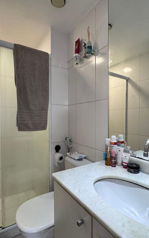 Apartamento à venda com 70m², 2 quartos e 1 vaga Apartamento à venda com 70m², 2 quartos e 1 vagaSuíte - Banheiro