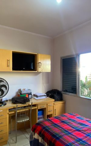 Casa à venda com 250m², 4 quartos e 2 vagas Casa à venda com 250m², 4 quartos e 2 vagasQuarto 2