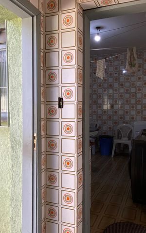 Casa à venda com 250m², 4 quartos e 2 vagas Casa à venda com 250m², 4 quartos e 2 vagasÁrea de Serviço