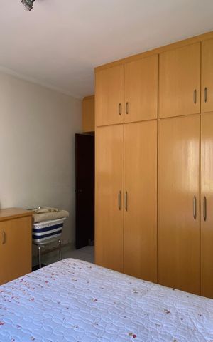 Casa à venda com 250m², 4 quartos e 2 vagas Casa à venda com 250m², 4 quartos e 2 vagasSuíte