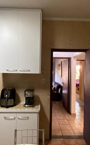 Casa à venda com 250m², 4 quartos e 2 vagas Casa à venda com 250m², 4 quartos e 2 vagasCozinha