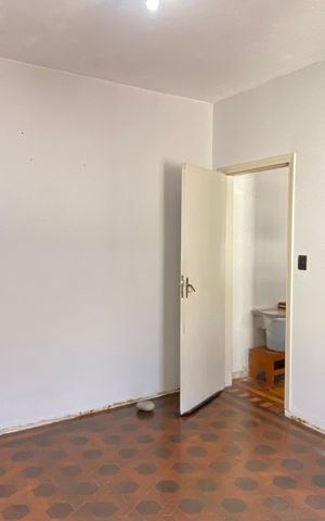 Casa à venda com 250m², 4 quartos e 2 vagas Casa à venda com 250m², 4 quartos e 2 vagasQuarto 4