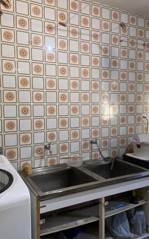 Casa à venda com 250m², 4 quartos e 2 vagas Casa à venda com 250m², 4 quartos e 2 vagasÁrea de Serviço