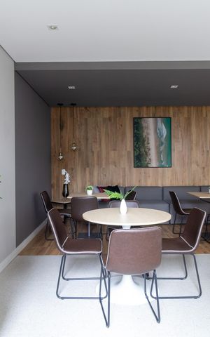 Apartamento para alugar com 45m², 2 quartos e sem vaga Apartamento para alugar com 45m², 2 quartos e sem vagaÁrea comum - Salão de festas