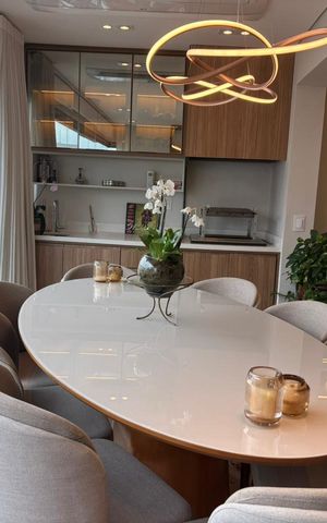 Apartamento à venda com 104m², 2 quartos e 2 vagas Apartamento à venda com 104m², 2 quartos e 2 vagasVaranda