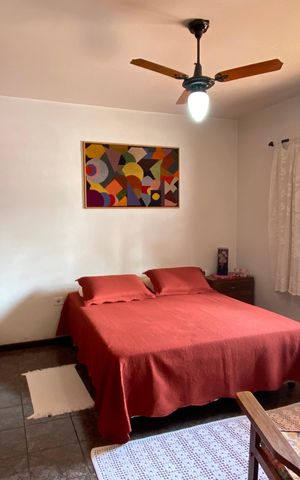 Casa à venda com 250m², 4 quartos e 10 vagas Casa à venda com 250m², 4 quartos e 10 vagasQuarto 1
