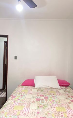 Casa à venda com 250m², 4 quartos e 10 vagas Casa à venda com 250m², 4 quartos e 10 vagasQuarto 4