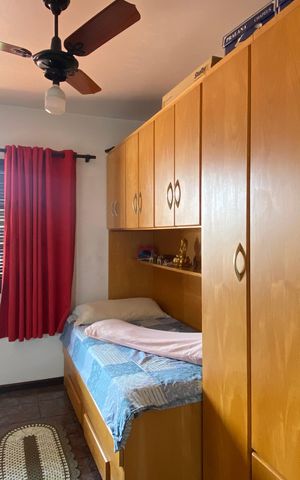 Casa à venda com 250m², 4 quartos e 10 vagas Casa à venda com 250m², 4 quartos e 10 vagasQuarto 2