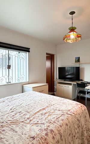 Casa à venda com 150m², 2 quartos e 3 vagas Casa à venda com 150m², 2 quartos e 3 vagasSuíte