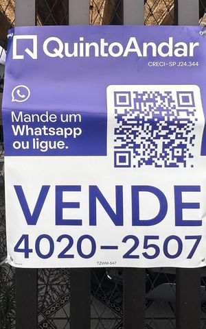 Casa à venda com 150m², 2 quartos e 3 vagas Casa à venda com 150m², 2 quartos e 3 vagasPlaca