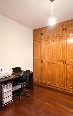 Casa à venda com 150m², 2 quartos e 3 vagas Casa à venda com 150m², 2 quartos e 3 vagasQuarto
