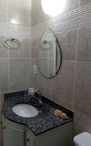 Apartamento à venda com 62m², 2 quartos e 3 vagas Apartamento à venda com 62m², 2 quartos e 3 vagasBanheiro