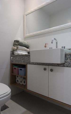 Apartamento à venda com 117m², 3 quartos e 2 vagasBanheiro da suíte 1