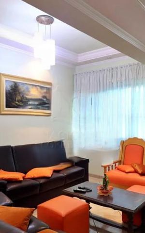 Casa à venda com 182m², 3 quartos e 2 vagas