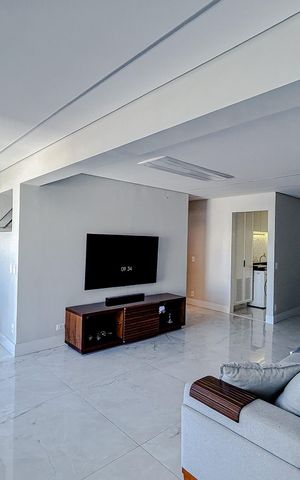 Apartamento para alugar com 105m², 2 quartos e 2 vagasVaranda