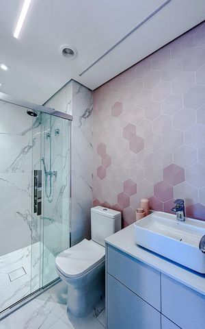 Apartamento para alugar com 105m², 2 quartos e 2 vagasBanheiro da Suíte 2