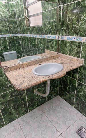 Apartamento à venda com 84m², 3 quartos e sem vaga Apartamento à venda com 84m², 3 quartos e sem vagaBanheiro