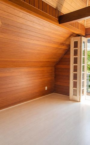 Casa de condomínio à venda com 245m², 3 quartos e 2 vagas Casa de condomínio à venda com 245m², 3 quartos e 2 vagasQuarto