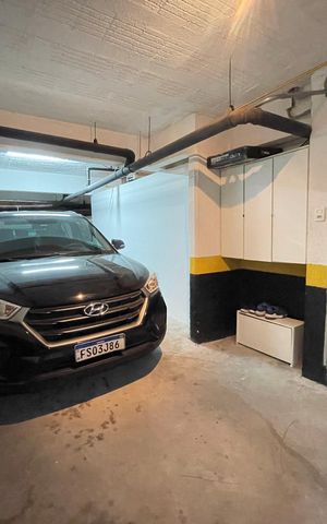 Casa de condomínio à venda com 110m², 3 quartos e 2 vagas Casa de condomínio à venda com 110m², 3 quartos e 2 vagasGaragem