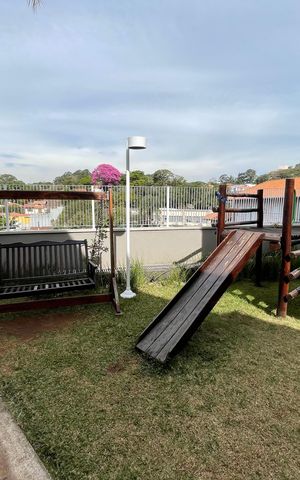 Casa de condomínio à venda com 110m², 3 quartos e 2 vagas Casa de condomínio à venda com 110m², 3 quartos e 2 vagasÁrea comum - Playground
