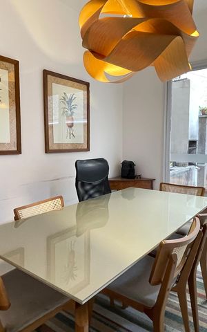 Casa de condomínio à venda com 110m², 3 quartos e 2 vagas Casa de condomínio à venda com 110m², 3 quartos e 2 vagasSala