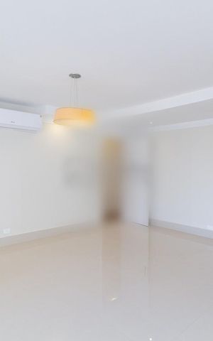 Apartamento para alugar com 200m², 4 quartos e 3 vagas