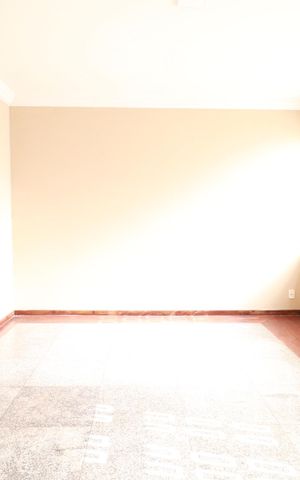 Casa para alugar com 396m², 5 quartos e 4 vagasSala