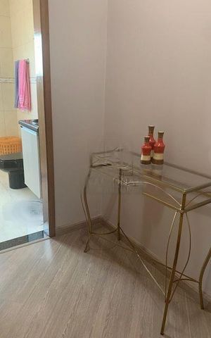Casa à venda com 170m², 3 quartos e 4 vagas