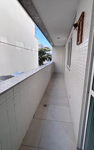 Apartamento à venda com 89m², 2 quartos e 2 vagas Apartamento à venda com 89m², 2 quartos e 2 vagasVaranda