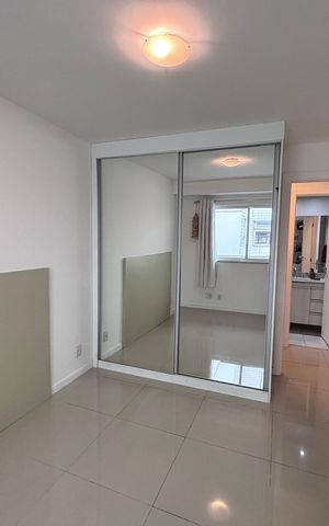Apartamento à venda com 89m², 2 quartos e 2 vagas Apartamento à venda com 89m², 2 quartos e 2 vagasQuarto 2