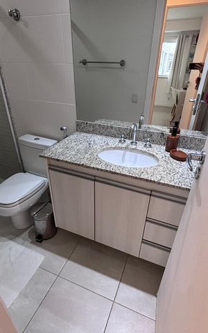 Apartamento à venda com 89m², 2 quartos e 2 vagas Apartamento à venda com 89m², 2 quartos e 2 vagasBanheiro