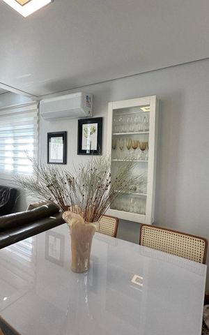 Casa de condomínio à venda com 58m², 2 quartos e 2 vagas Casa de condomínio à venda com 58m², 2 quartos e 2 vagasSala