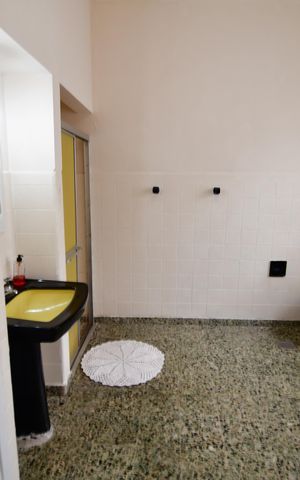 Casa para alugar com 380m², 3 quartos e 1 vagaBanheiro Social