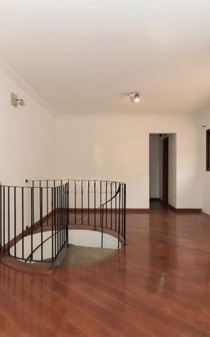 Apartamento para alugar com 187m², 3 quartos e 3 vagas