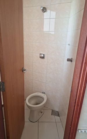 Apartamento para alugar com 72m², 3 quartos e 2 vagas Apartamento para alugar com 72m², 3 quartos e 2 vagasBanheiro