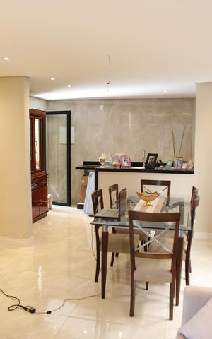 Casa à venda com 234m², 3 quartos e 3 vagasSala
