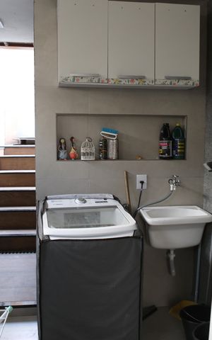 Casa à venda com 234m², 3 quartos e 3 vagasÁrea de Serviço