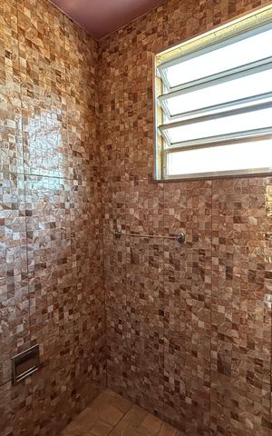 Casa para alugar com 45m², 1 quarto e 1 vagaBanheiro