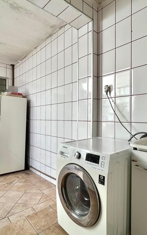 Casa à venda com 150m², 3 quartos e 2 vagasÁrea de Serviço