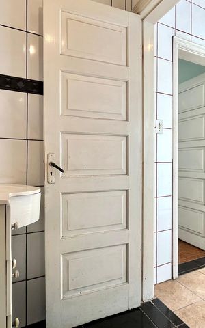 Casa à venda com 150m², 3 quartos e 2 vagasBanheiro de serviço