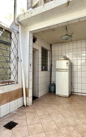 Casa à venda com 150m², 3 quartos e 2 vagasQuintal